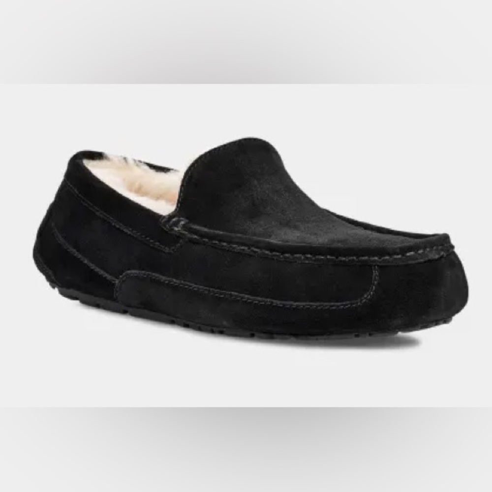 Ugg Ascot Slippers